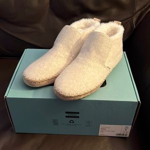 Toms Natural Felt Slippers